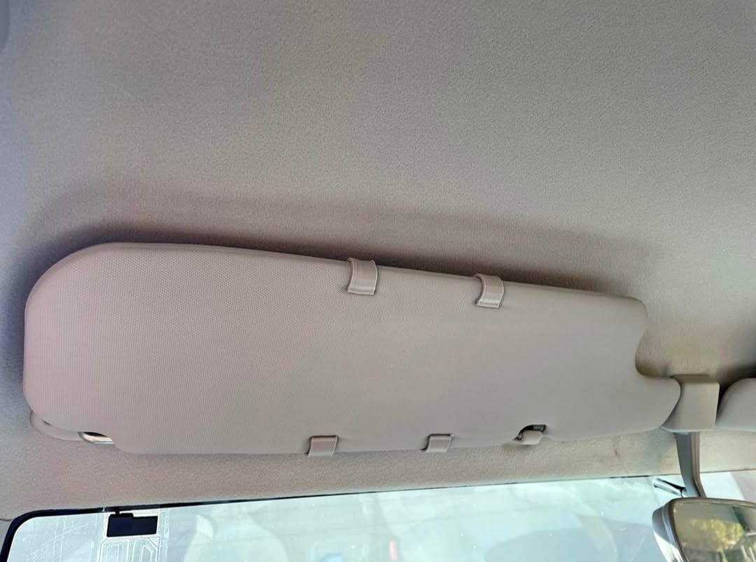 LC 79 Series Passenger side visor mirror