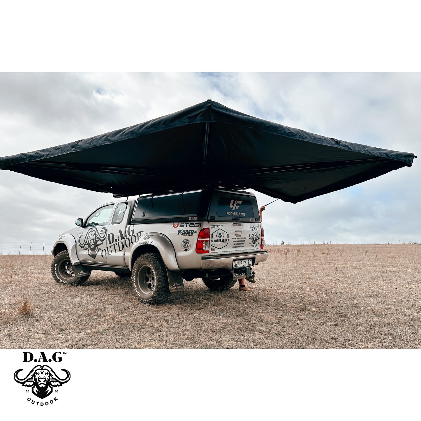 D.A.G | 270 Degree Buffalo Wing Awning