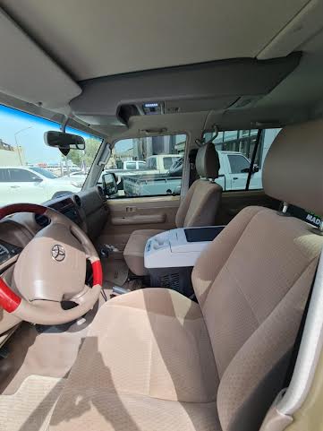 D.A.G | LANDCRUISER 79 SERIES ROOF CONSOLE D/C