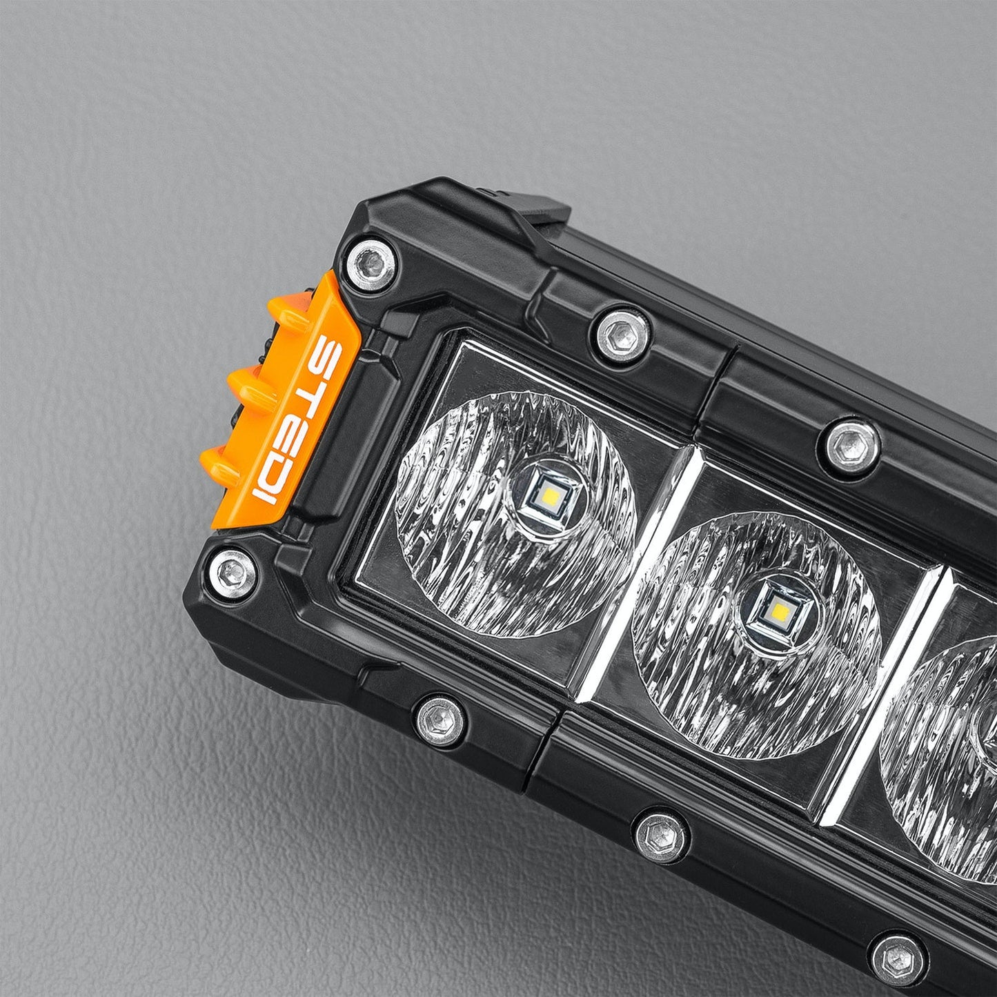 STEDI ST3301 PRO 7.5" 4 LED WORK LIGHT