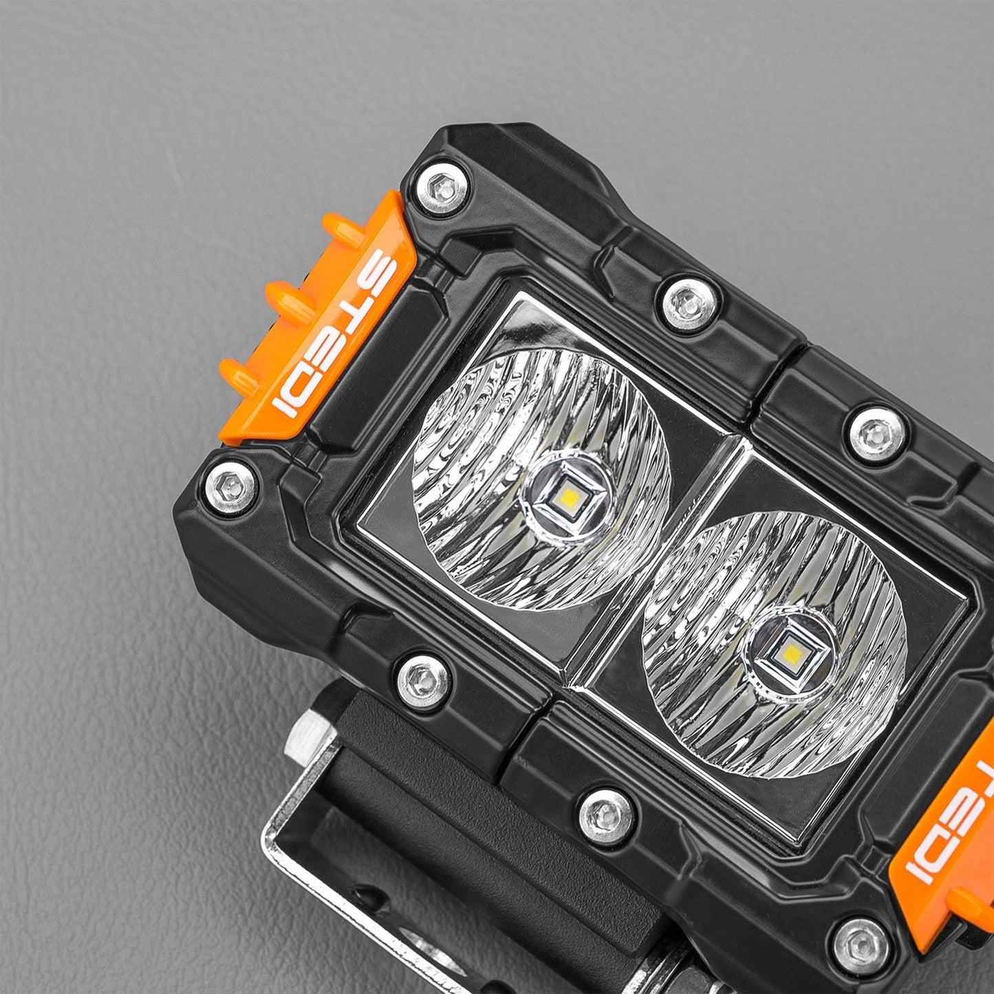 STEDI ST3301 PRO 4.6" 2 LED WORK LIGHT