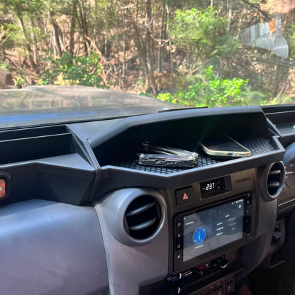 BUSHINDABA Landcruiser Dash Console 2007-on (Black)