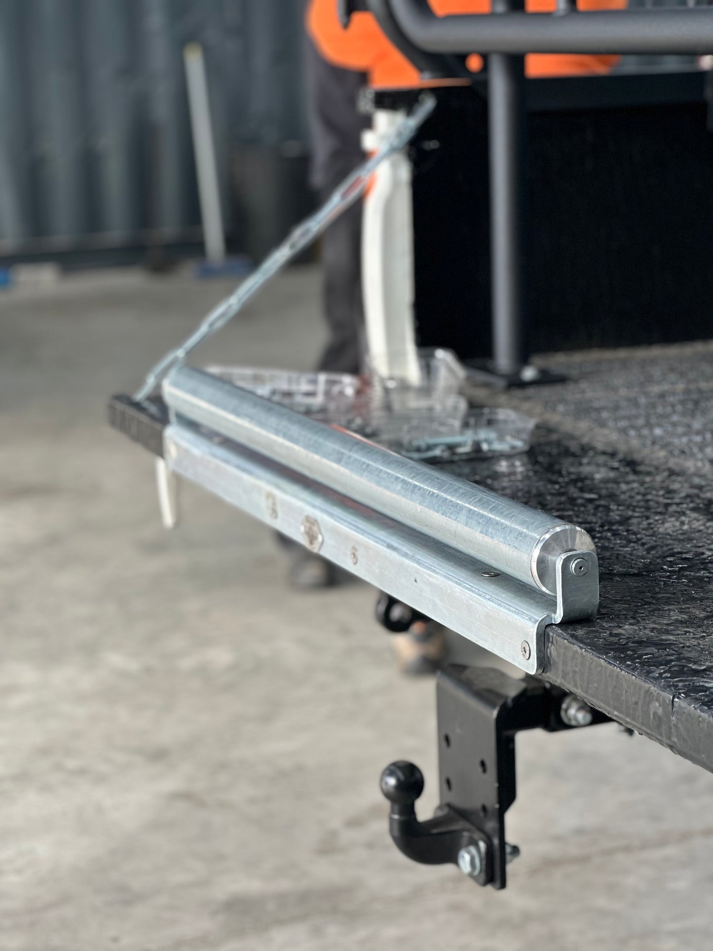 D.A.G | Tailgate Roller
