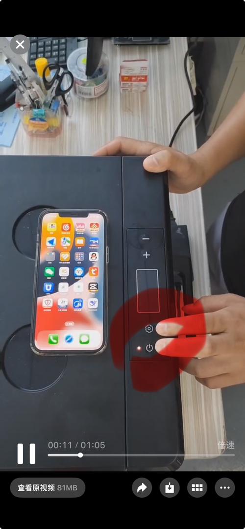 D.A.G | 75L Double Door Fridge